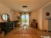 MOSNITA- DUPLEX Superb- gata de mutare- zona excelenta 