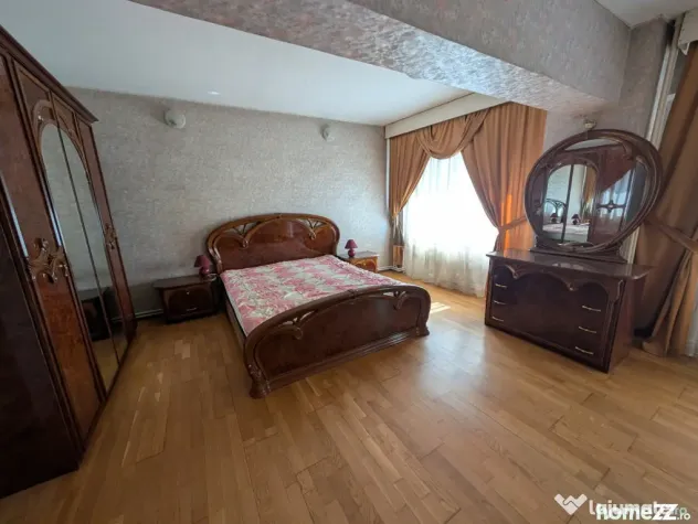 De închiriat! 2 camere decomandate Parcul Catedralei