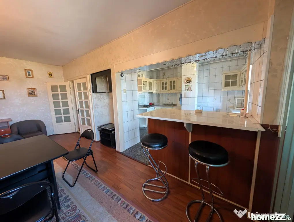 De închiriat! 2 camere decomandate Parcul Catedralei