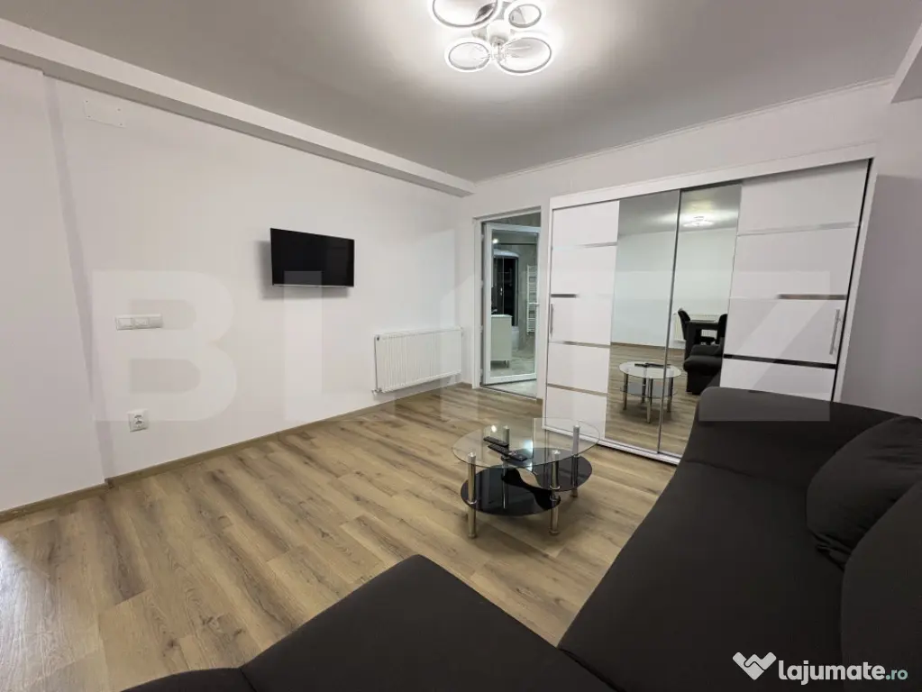 Apartament 2 camere, 60 mp, parcare, zona Plopilor