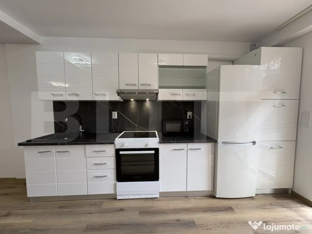 Apartament 2 camere, 60 mp, parcare, zona Plopilor