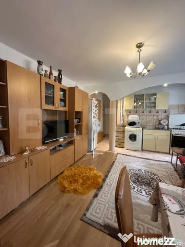 Apartament cu 2 camere, 40 mp, zona Decebal - Bistrita (Bistrita-Nasaud)