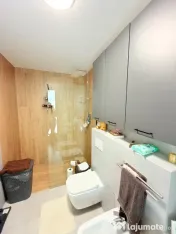 Casa noua cu etaj mobilata si utilata la Lebada 