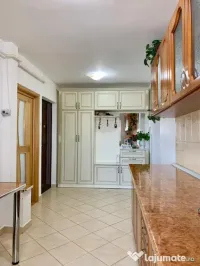Apartament 2 camere complet renovat – Zona Liceului Economic