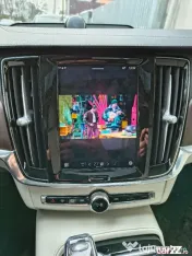 Volvo S90 T8-455cp