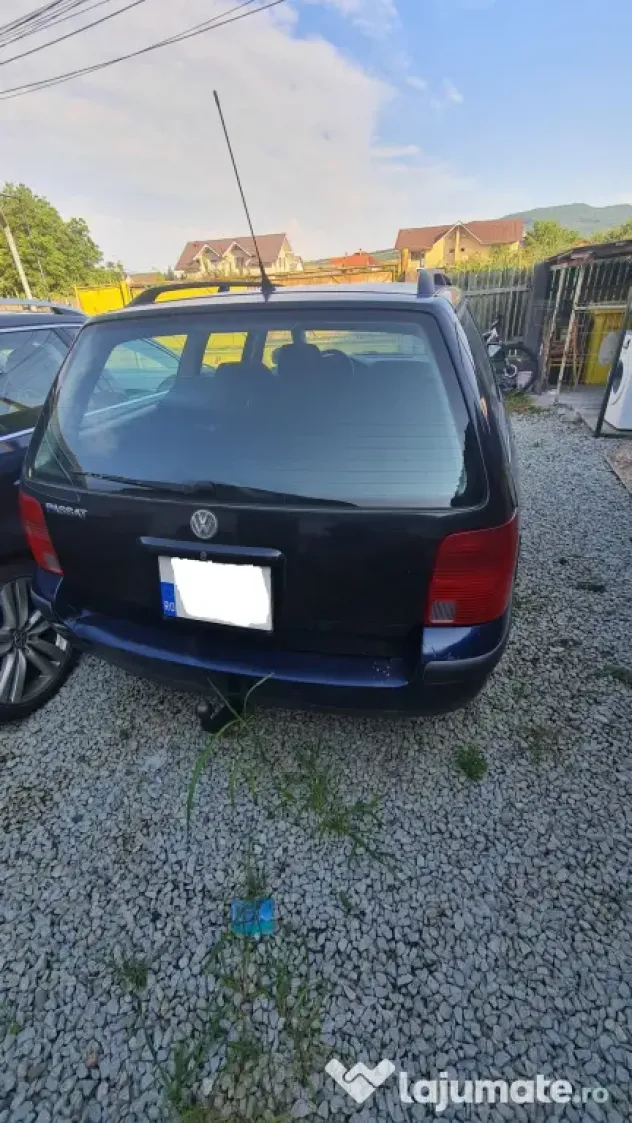 Vand / dezmembrez vw passat b5(2000)
