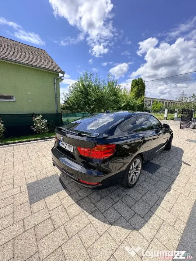BMW seria 3 GT, 2016