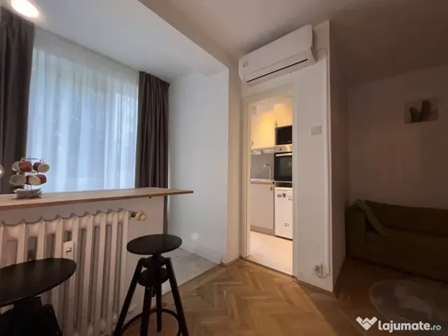 Vatra luminoasa muncii etaj 5