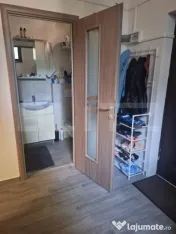 De vânzare spațiu cu potențial de conversie în apartamen 