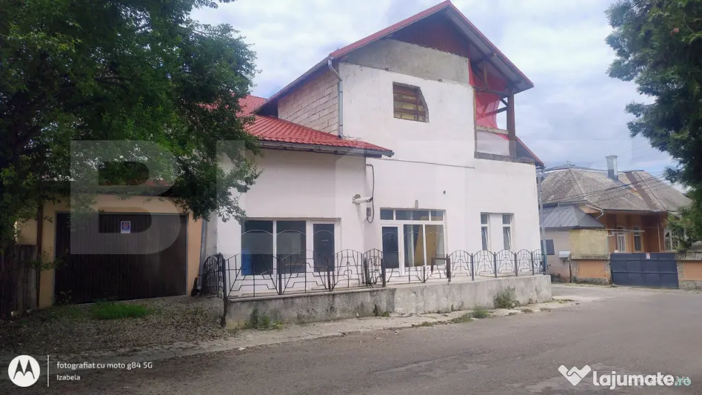 Casă de vânzare, 450 mp, zonă Nord-Est