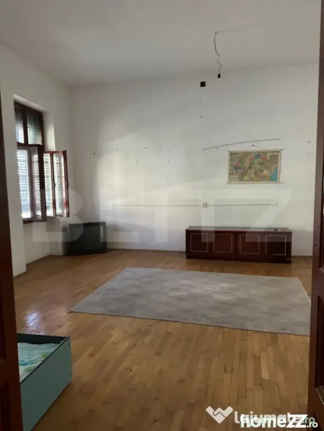 Proprietate de 450 mp la 5 minute de centru perfect pentru l - Dej (Cluj)