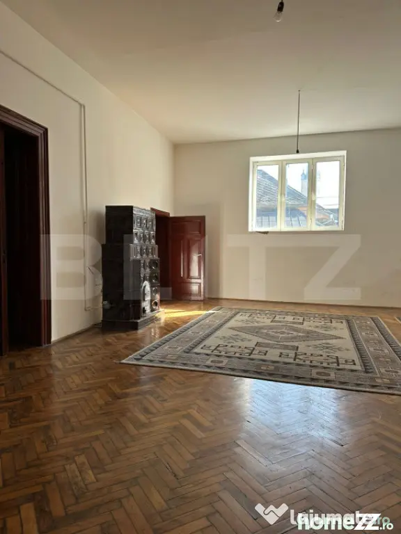 Proprietate de 450 mp la 5 minute de centru perfect pentru l - Dej (Cluj)