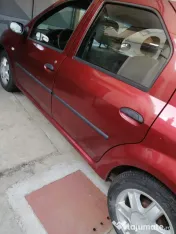 Vând Dacia Logan Ambition