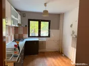 2 camere 1 Decembrie, parcare, parter, an 1980, metrou, 51 m 