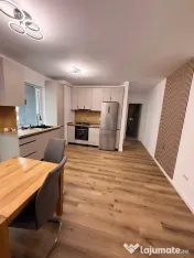 Inchiriere Apartament 3 camere semidecomandat, 53 mp, Sesul de Sus 