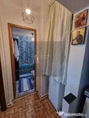 Apartament 4 camere Huedin/Piata Resita/2 locuri parcare/... 