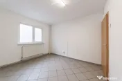 Spatiu Comercial 50 mp, Trafic Intens Auto si Pietonal, V... 