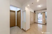 Spatiu Comercial 50 mp, Trafic Intens Auto si Pietonal, V... 