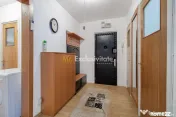 3 camere 2 din 4 Valea Oltului