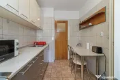 3 camere 2 din 4 Valea Oltului