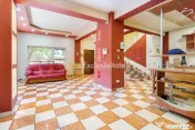 Casa cu curte | Potential pentru rezidenta sau afacere| A... 