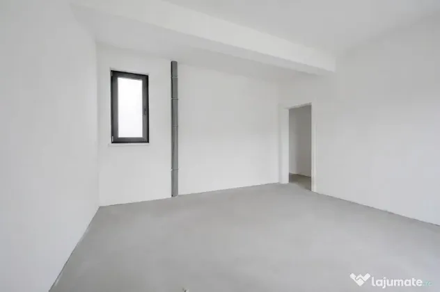 Casa se preda finisata - 4 bai -3 dormitoare - curte - parca