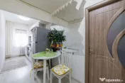 Apartament 2 camere semidecomandate, gata de mutat, Trivale 