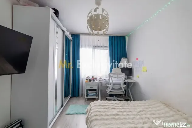 Apartament 2 camere semidecomandate, gata de mutat, Trivale