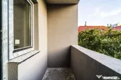 Ap 2 cam. 42 mp, etaj 1, Militari langa METROU PACII, BLO...