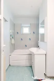 Apartament decomandat 4 camere - etaj intermediar - Carti... 
