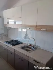De vânzare garsonieră Sanpetru