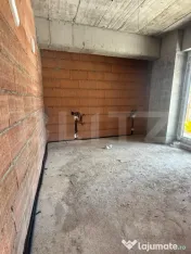 Apartament 3 camere, 2 bai, decomandat, etaj intermediar, zo 