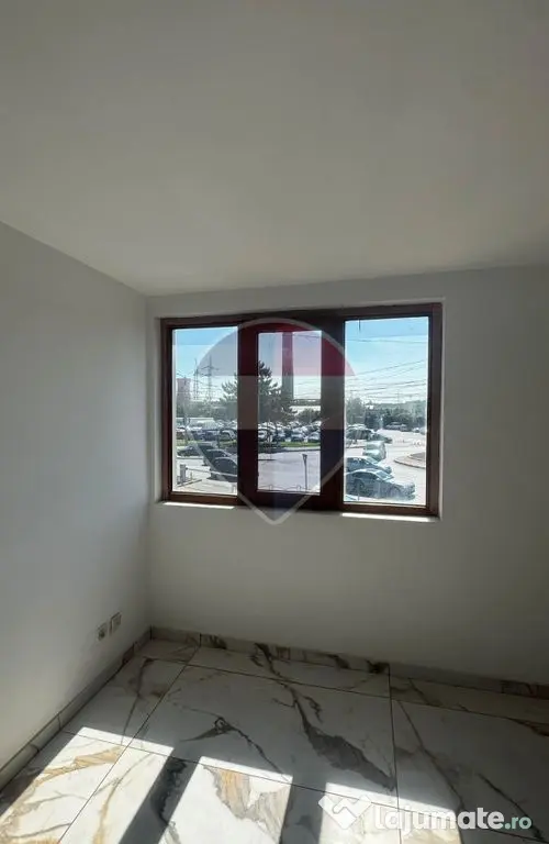Spațiu Comercial de Închiriat | Burdujeni, Suceava | 16...