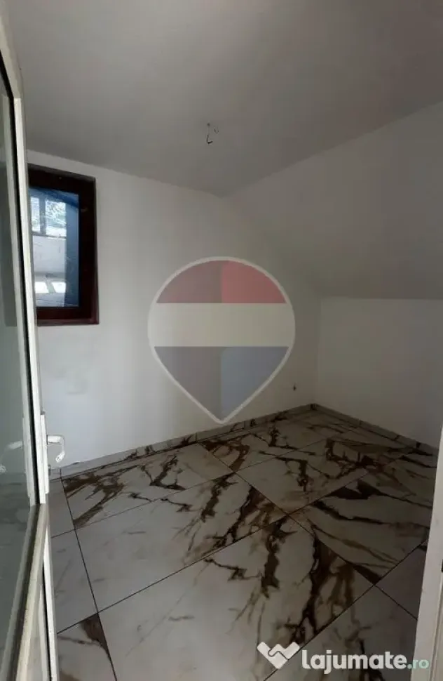 Spațiu Comercial de Închiriat | Burdujeni, Suceava | 16...