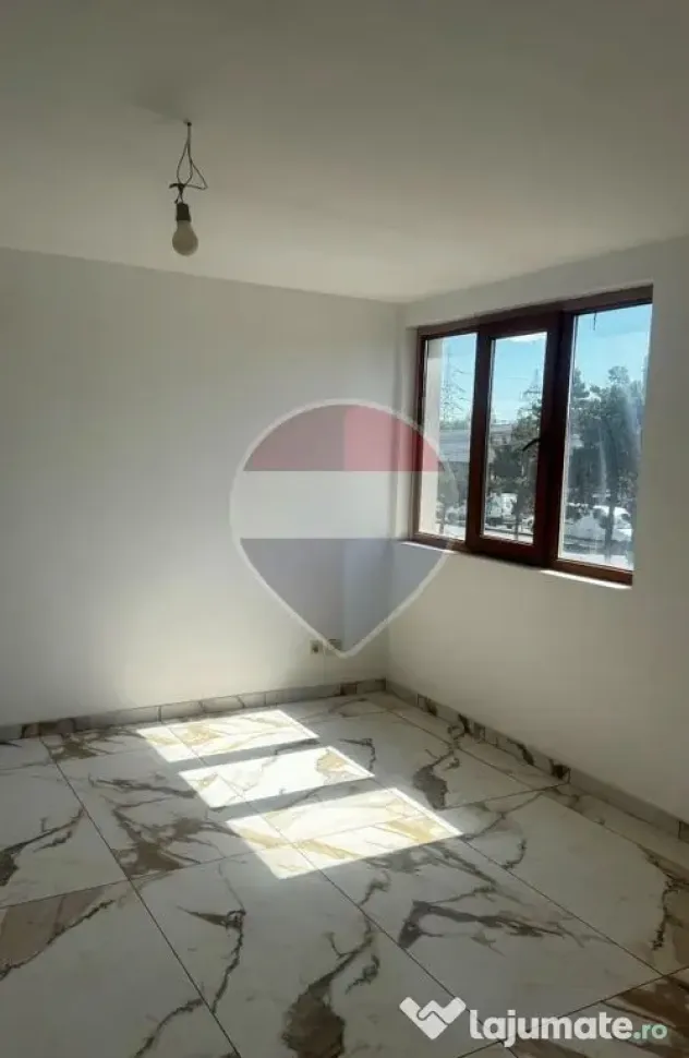 Spațiu Comercial de Închiriat | Burdujeni, Suceava | 16...