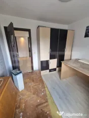 Apartament 3 camere, 69 mp, etaj 1, decomandat, zona Zamca 