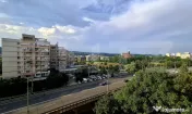 Apartament 2 camere, decomandate, etaj intermediar, în Măn 