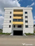 Apartament 2 camere decomandat { Strada Solstitiului }