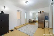 Casă pentru familie, 7 camere, teren mare și vedere la ...