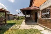 Casa P+M cu 4 camere si teren de 705 mp | Pitesti – Str...