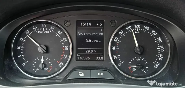 Skoda Rapid 1.6 tdi 2015 Rate Garantie Distribitie moua