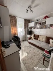 Apartament 2 camere semidecomandat - Şcoala 7 - Renovat com 