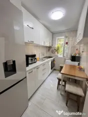 Apartament 2 camere semidecomandat - Şcoala 7 - Renovat com 