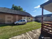 Casa batraneasca locuibila , 70 mp, teren 5600 mp, Costana 