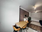 COMISION 0 Apartament 3 camere semidecomandat zona Stejarului 