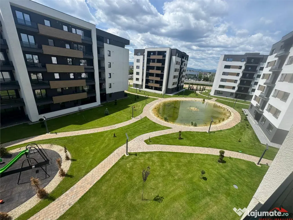 Apartament de inchiriat cu vedere spre LAC