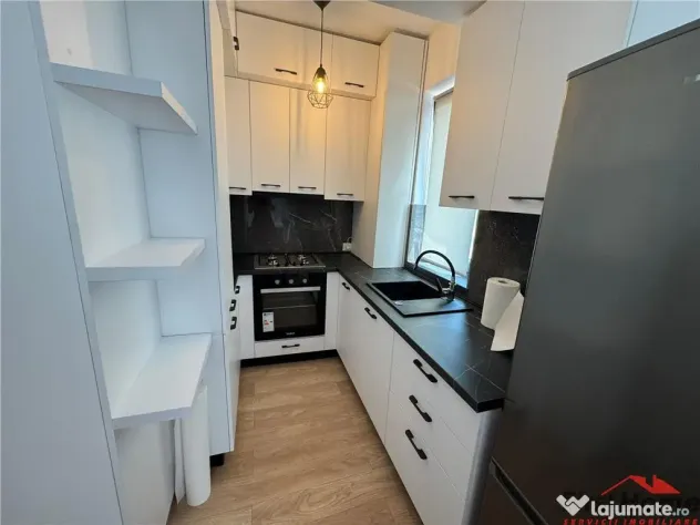 Apartament de inchiriat cu vedere spre LAC