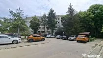 Apartament 4 camere Nord ,Etaj 3 la Poarta Scolii nr 14