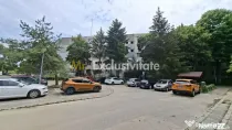 Apartament 4 camere Nord ,Etaj 3 la Poarta Scolii nr 14