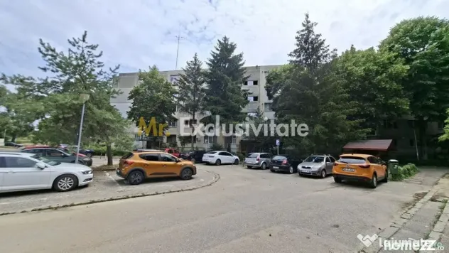 Apartament 4 camere Nord ,Etaj 3 la Poarta Scolii nr 14